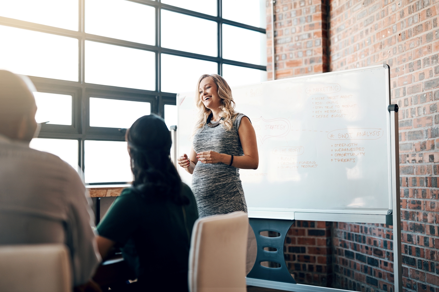 Develop holistic customer profiles with a unified customer view.